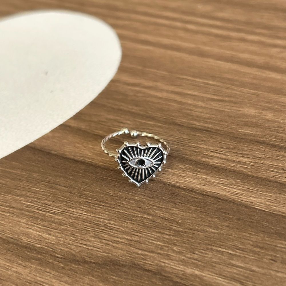 Silver Ring Q346 - Picture 4 of 6